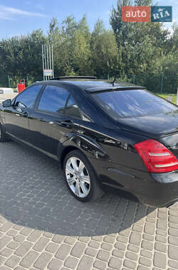 Седан Mercedes-Benz S-Class 2011 в 