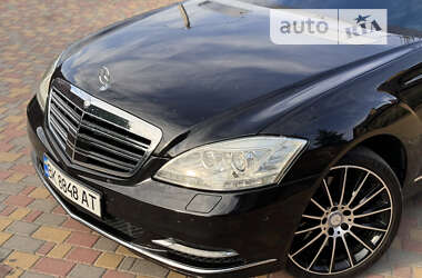 Седан Mercedes-Benz S-Class 2012 в Рівному