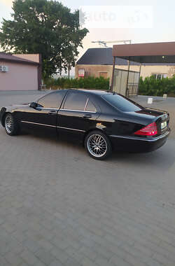 Седан Mercedes-Benz S-Class 2003 в Рівному