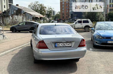 Седан Mercedes-Benz S-Class 2004 в Калуші