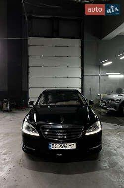 Седан Mercedes-Benz S-Class 2008 в 