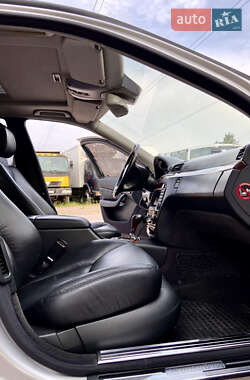 Седан Mercedes-Benz S-Class 2005 в 