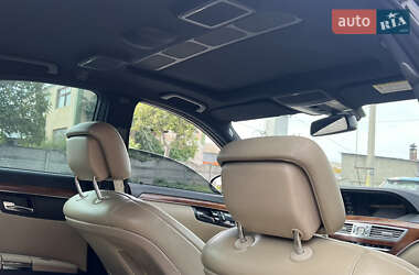 Седан Mercedes-Benz S-Class 2006 в 