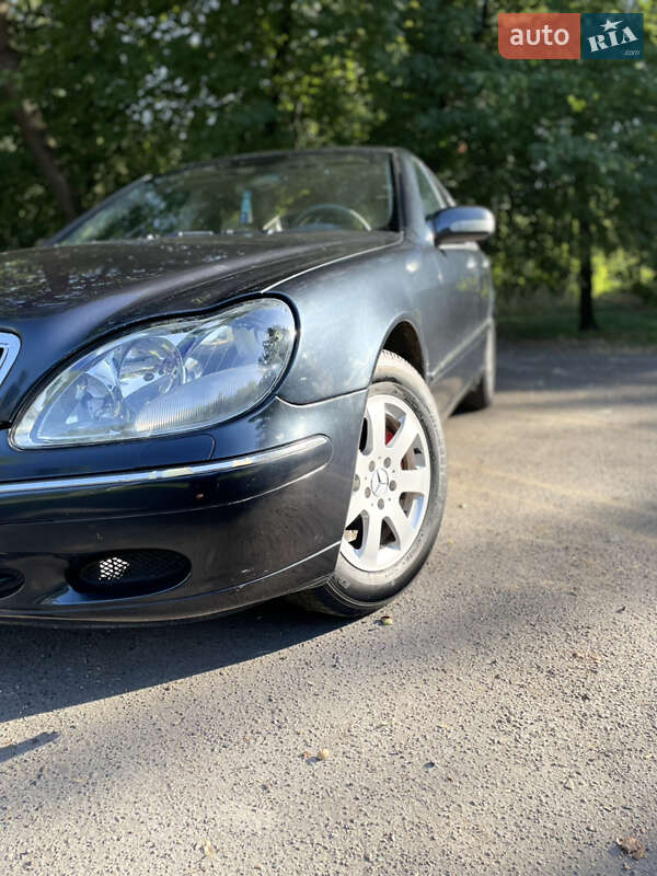 Седан Mercedes-Benz S-Class 2000 в Горохове