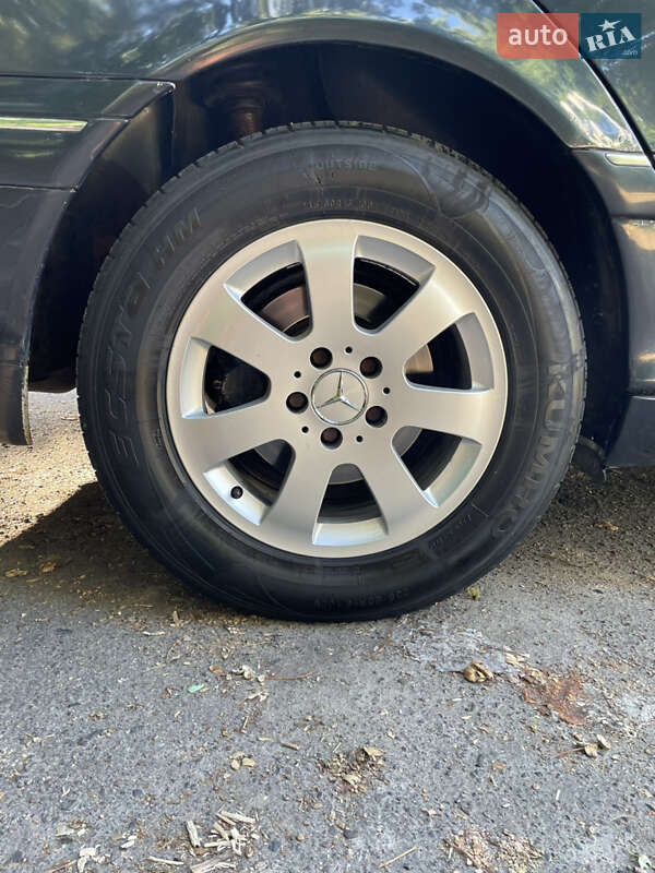 Седан Mercedes-Benz S-Class 2000 в Горохове