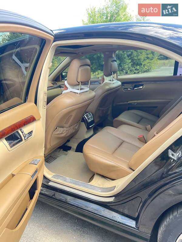 Седан Mercedes-Benz S-Class 2008 в Первомайске