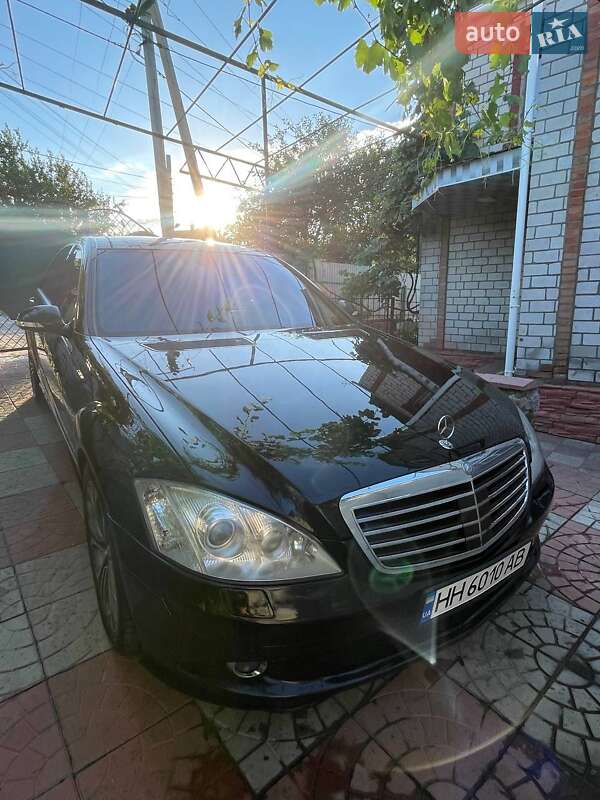 Седан Mercedes-Benz S-Class 2008 в Первомайске