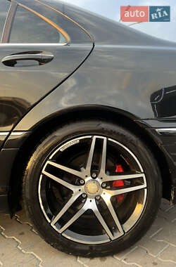 Седан Mercedes-Benz S-Class 2002 в 