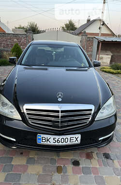 Mercedes-Benz S-Class 2008