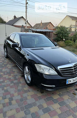 Седан Mercedes-Benz S-Class 2008 в Рівному