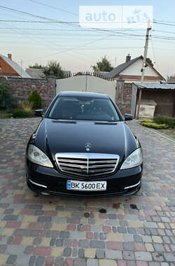 Седан Mercedes-Benz S-Class 2008 в Рівному