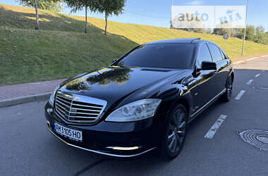 Седан Mercedes-Benz S-Class 2011 в Киеве