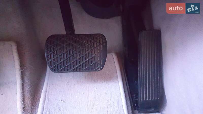 Седан Mercedes-Benz S-Class 2002 в Одесі