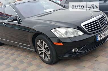 Седан Mercedes-Benz S-Class 2006 в Гайсине