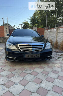 Седан Mercedes-Benz S-Class 2008 в Вознесенске