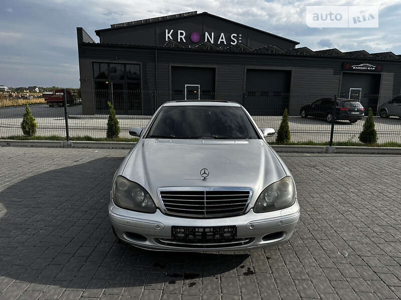 Седан Mercedes-Benz S-Class 2000 в Івано-Франківську