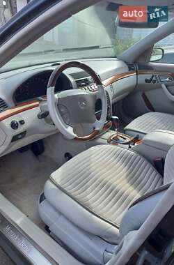 Седан Mercedes-Benz S-Class 2002 в 