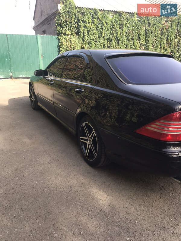Седан Mercedes-Benz S-Class 2003 в Кривому Розі