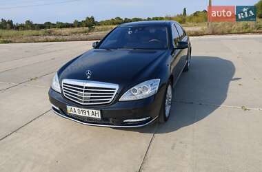 Седан Mercedes-Benz S-Class 2010 в 