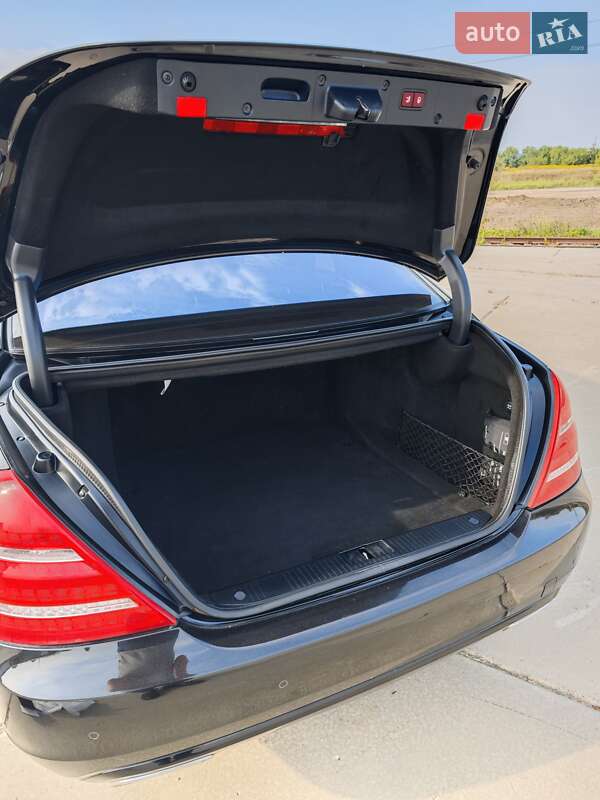 Седан Mercedes-Benz S-Class 2010 в Сумах