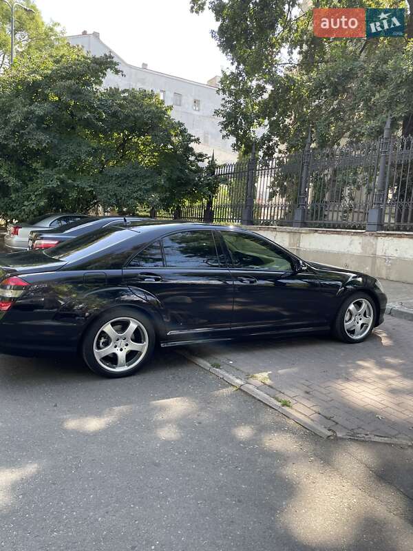 Седан Mercedes-Benz S-Class 2006 в Одессе