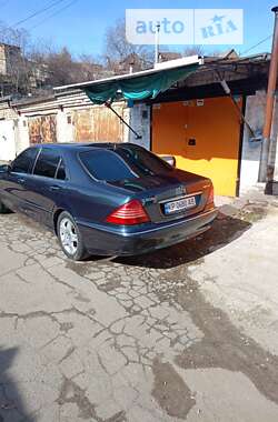 Седан Mercedes-Benz S-Class 2000 в Запоріжжі