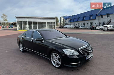 Седан Mercedes-Benz S-Class 2010 в 