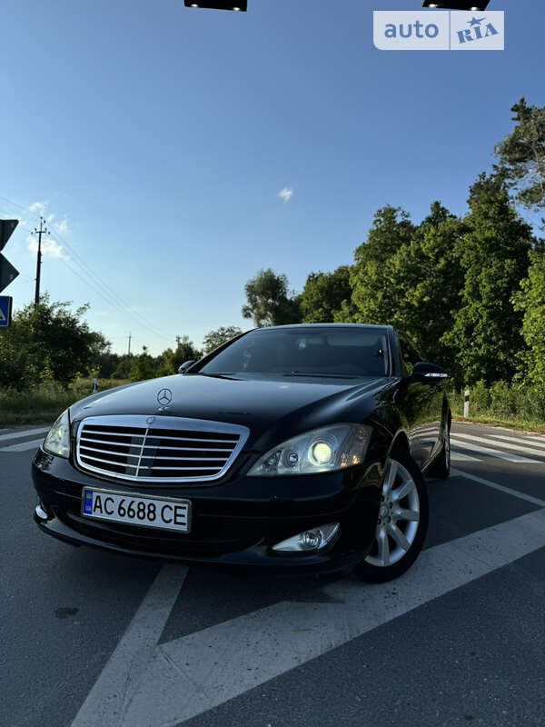 Седан Mercedes-Benz S-Class 2008 в Володимир-Волинському