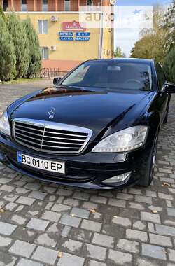 Седан Mercedes-Benz S-Class 2007 в Самборі