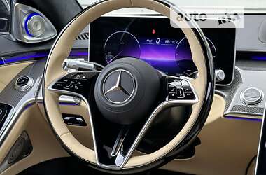 Седан Mercedes-Benz S-Class 2023 в Киеве