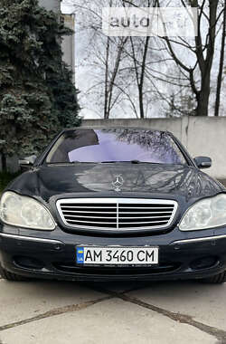 Седан Mercedes-Benz S-Class 2001 в Києві