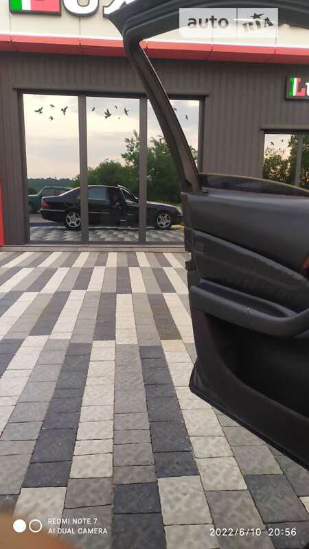 Седан Mercedes-Benz S-Class 1999 в Львове