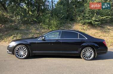 Mercedes-Benz S-Class 2013 Mercedes-Benz S-Class 2013
