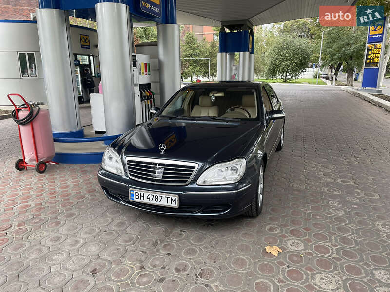 Седан Mercedes-Benz S-Class 2004 в Одессе
