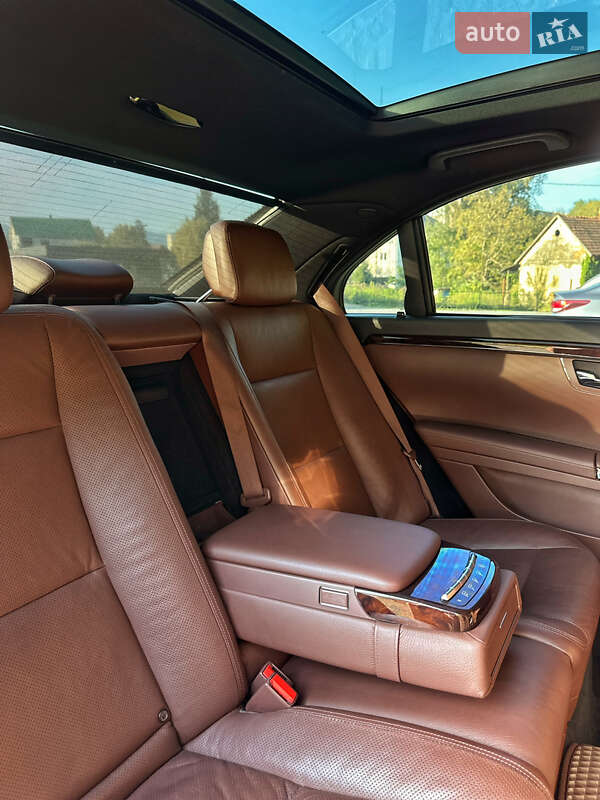 Седан Mercedes-Benz S-Class 2012 в Хусте