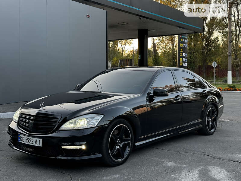 Седан Mercedes-Benz S-Class 2007 в Днепре