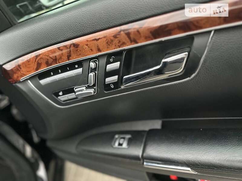 Седан Mercedes-Benz S-Class 2006 в Луцке фото 14 Седан Mercedes-Benz S-Class 2006 в Луцке