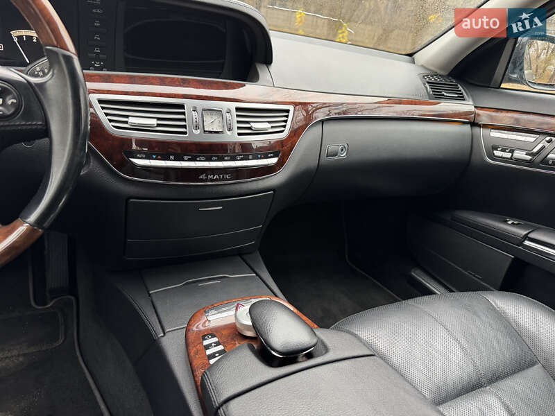 Седан Mercedes-Benz S-Class 2008 в Харкові