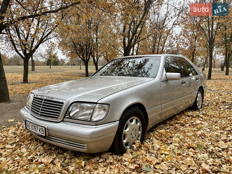 Седан Mercedes-Benz S-Class 1995 в Днепре