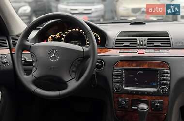 Седан Mercedes-Benz S-Class 2004 в 
