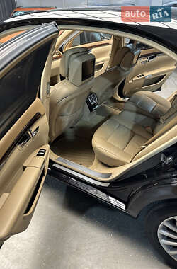 Седан Mercedes-Benz S-Class 2011 в 