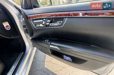 Седан Mercedes-Benz S-Class 2008 в 