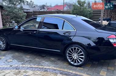 Седан Mercedes-Benz S-Class 2006 в Звягеле