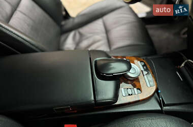 Седан Mercedes-Benz S-Class 2006 в 