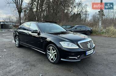 Седан Mercedes-Benz S-Class 2012 в Львове