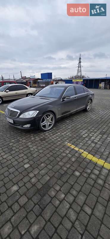 Седан Mercedes-Benz S-Class 2007 в Черновцах