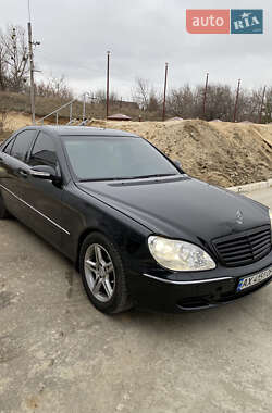 Седан Mercedes-Benz S-Class 2003 в Ізюмі