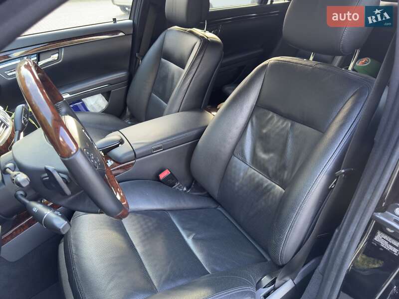 Седан Mercedes-Benz S-Class 2012 в Трускавце