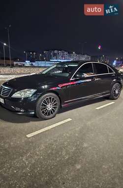 Седан Mercedes-Benz S-Class 2008 в 