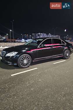 Седан Mercedes-Benz S-Class 2008 в 